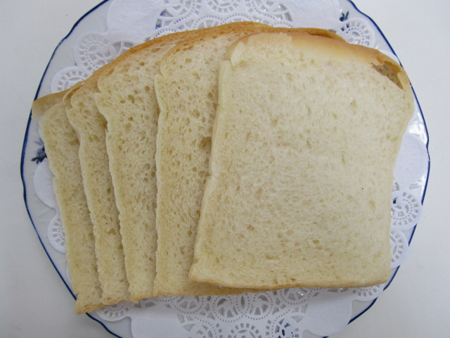 無塩の食パン